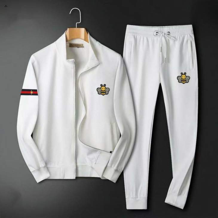 Picture of Gucci Sweater Suits _SKUGucciM-5XL12yr28040084